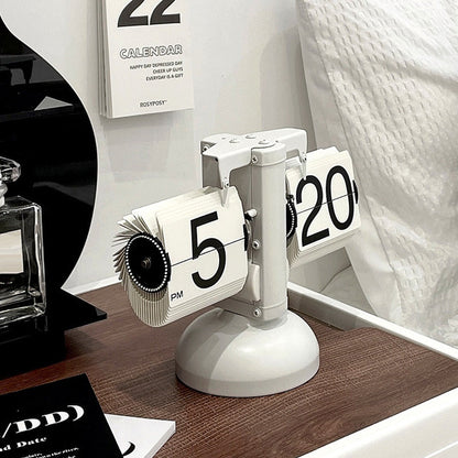 🎁Moderne digitale mechanische Retro-Klappuhr mit internem Zahnradantrieb