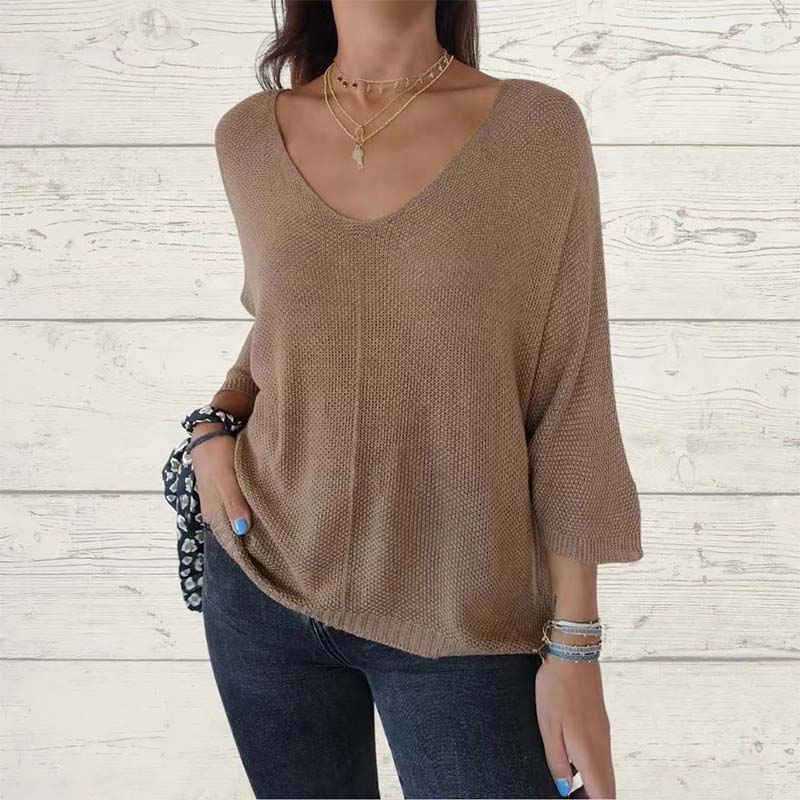 Women's Batwing Sleeve Solid Color V-Neck Knit Top