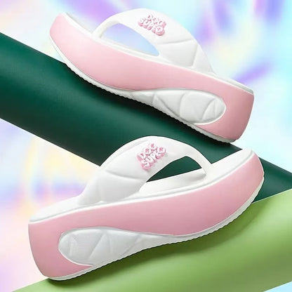 📢📢50% RABATT! ⏰Sommerliche Flip-Flops für Damen mit weicher Plateausohle und Farbblock-Design