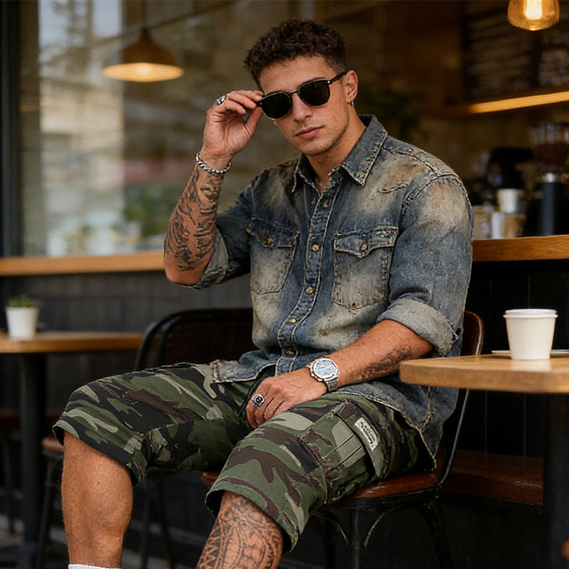 Herren-Camo-Cargoshorts mit mehreren Taschen