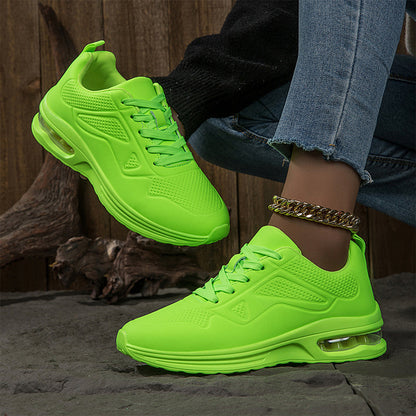 Freizeitmode – Sportliche Wanderschuhe